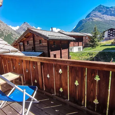 Swiss Chalet Veronique Saas-Fee